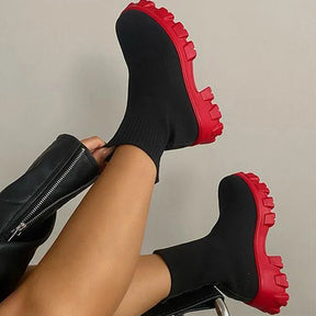 Bota Feminina com Plataforma Cano Curto (Promoção de Inverno 2025)