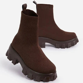 Bota Feminina com Plataforma Cano Curto (Promoção de Inverno 2025)