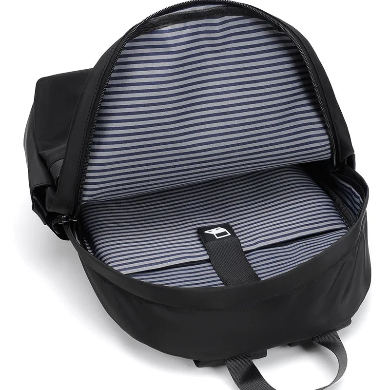 Mochila Executiva Masculina em Nylon - Notebook 15'', Impermeável